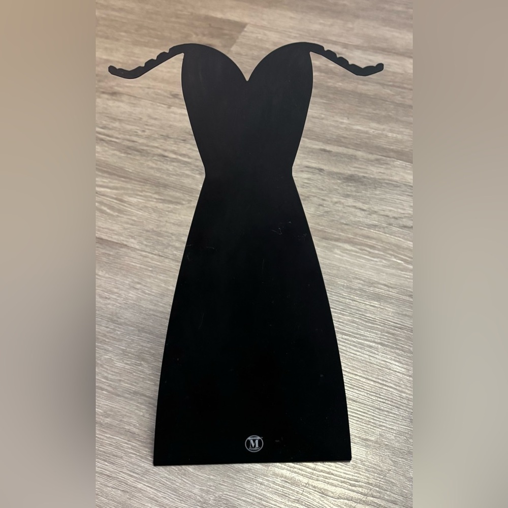 Magnabilities Black Metal Dress Form Jewelry Stand - Shabby Chic
